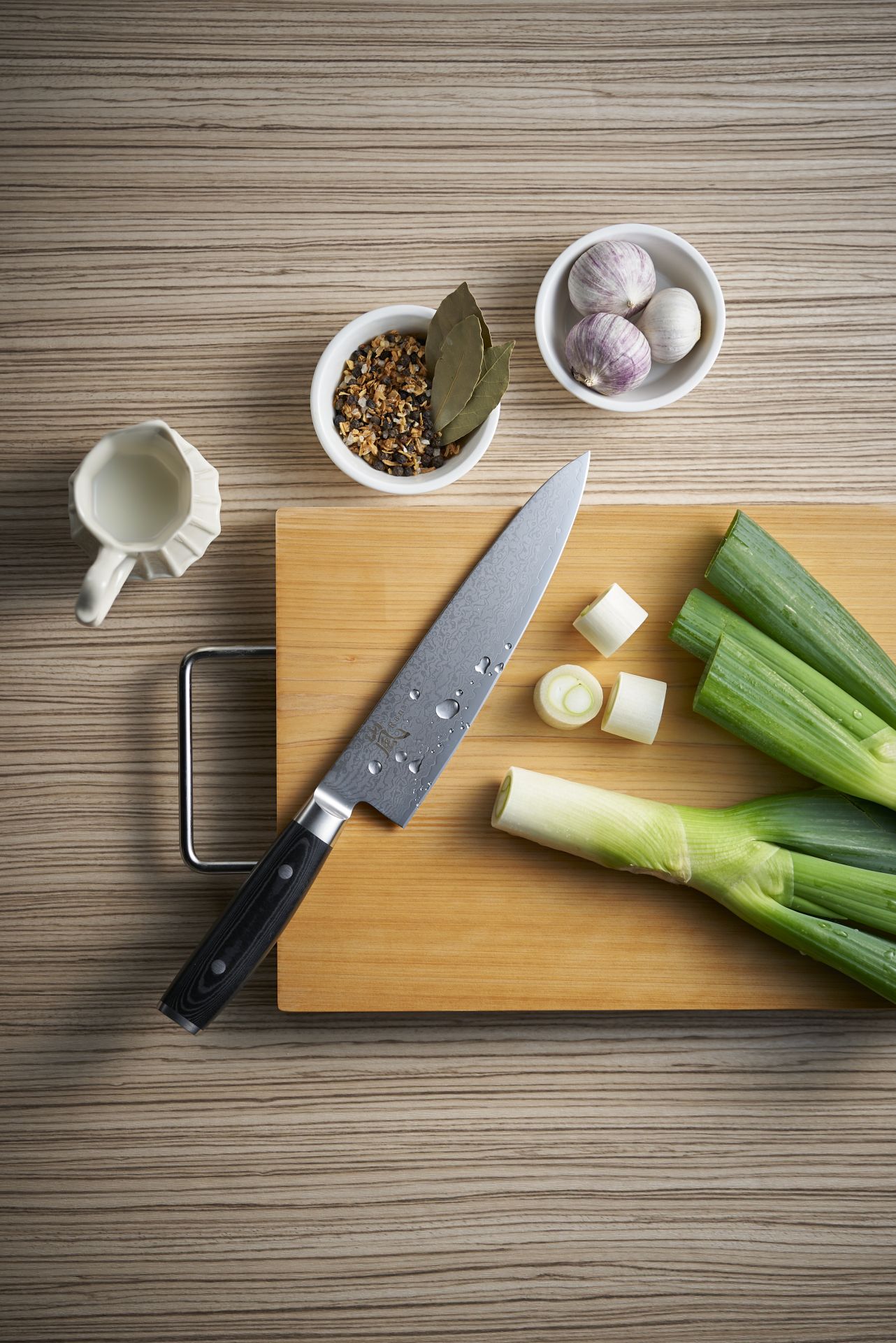 Yaxell Ran 36001 Santoku 16,5 cm | Günstiger shoppen bei